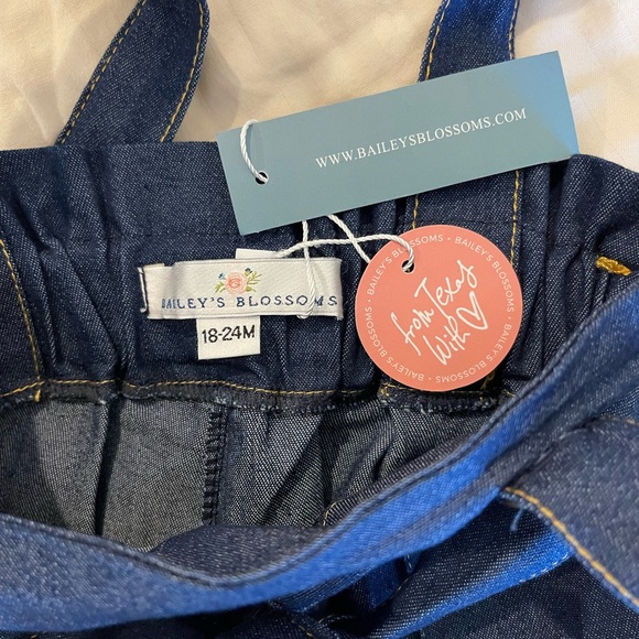 Dark denim suspender jumpsuit - Picture 4 of 4